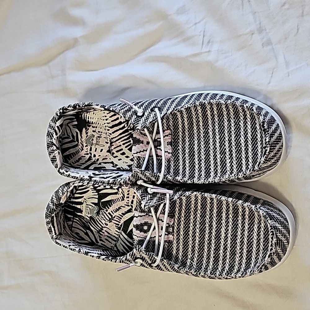 Reef shoes